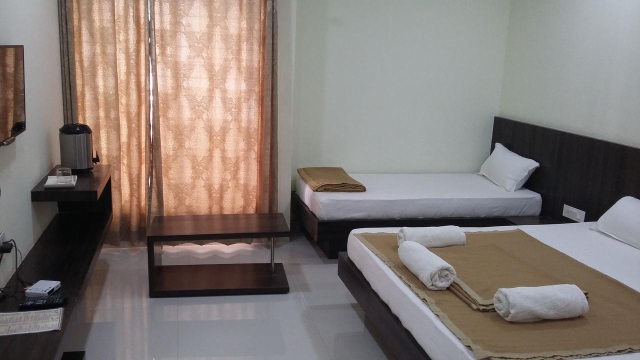 Casa Green Hotel Shirdi Exterior photo
