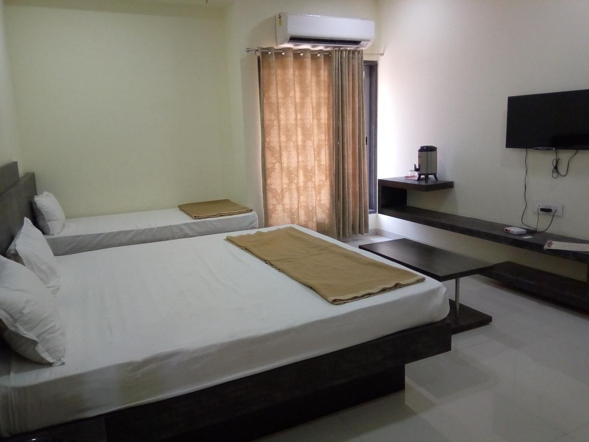 Casa Green Hotel Shirdi Exterior photo